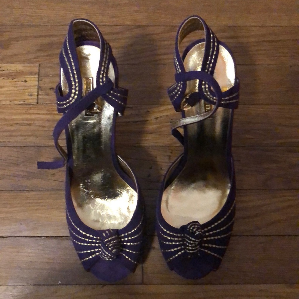 Shoes - Picture 2 of 2